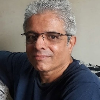 Photographer Raveendra Godbole 